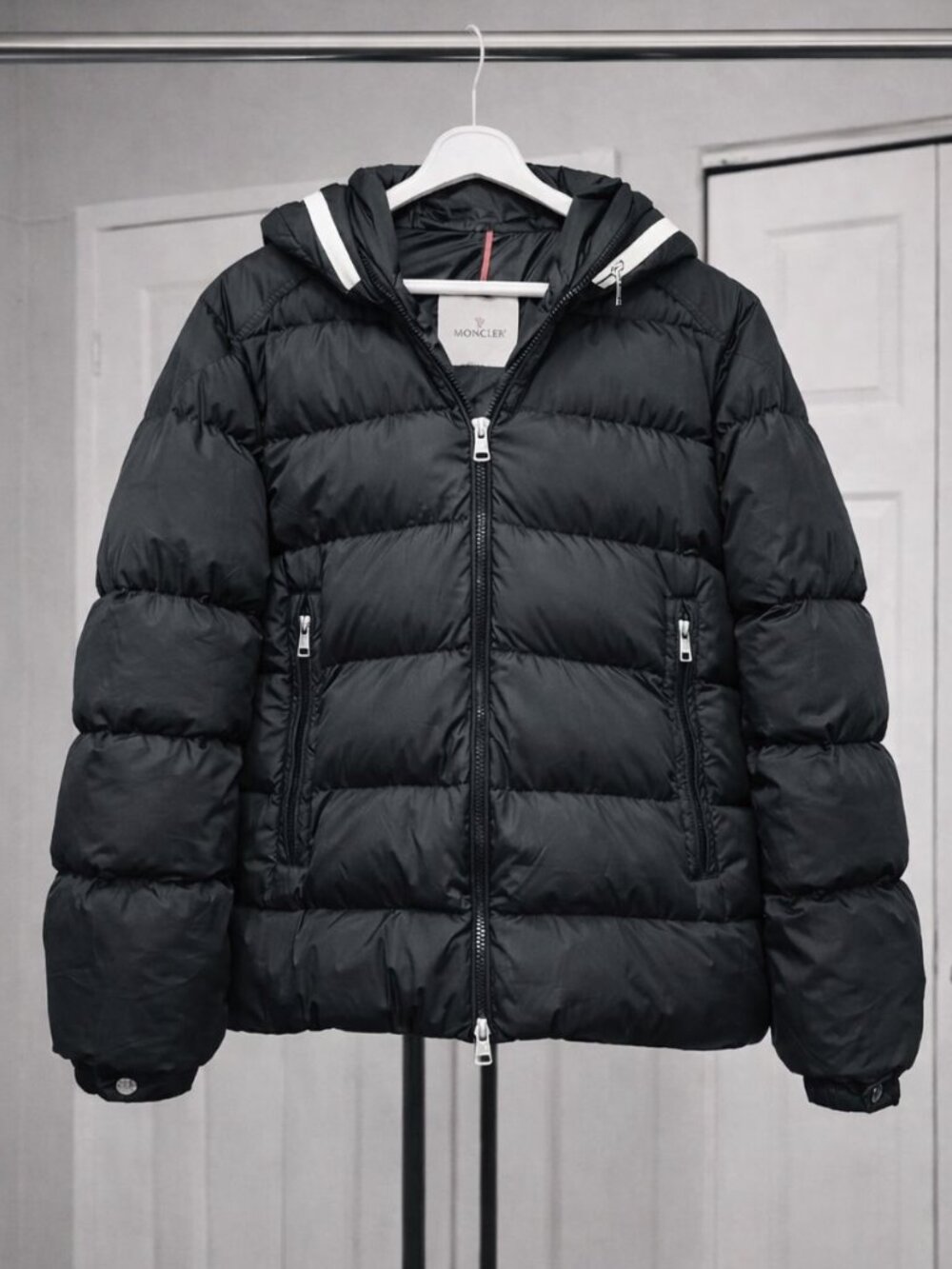 Moncler Hooded Down Puffer Jacket - Black - Authentic